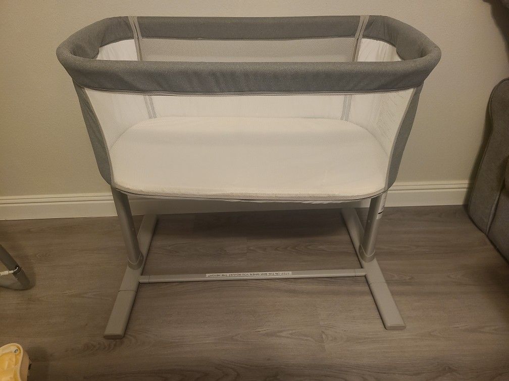 Bassinet 