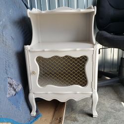 End Tables/Night Stands