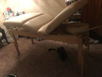 Very well made massage /treatment table tattoo /esthetician