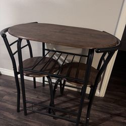 Small dinning table