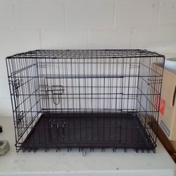 Dog Cage Like New