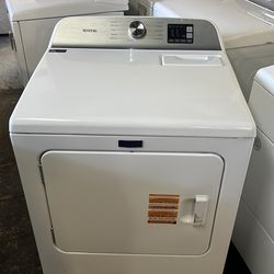 MAYTAG ELECTRIC 220V DRYER NEW OPEN BOX