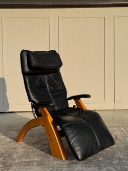 Gorgeous Leather Recliner