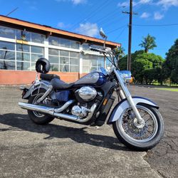 Honda shadow 750