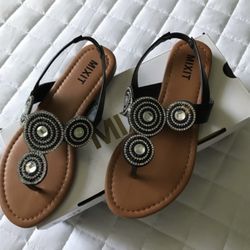 Mixit Women’s Fouls Flat Sandals Size 6