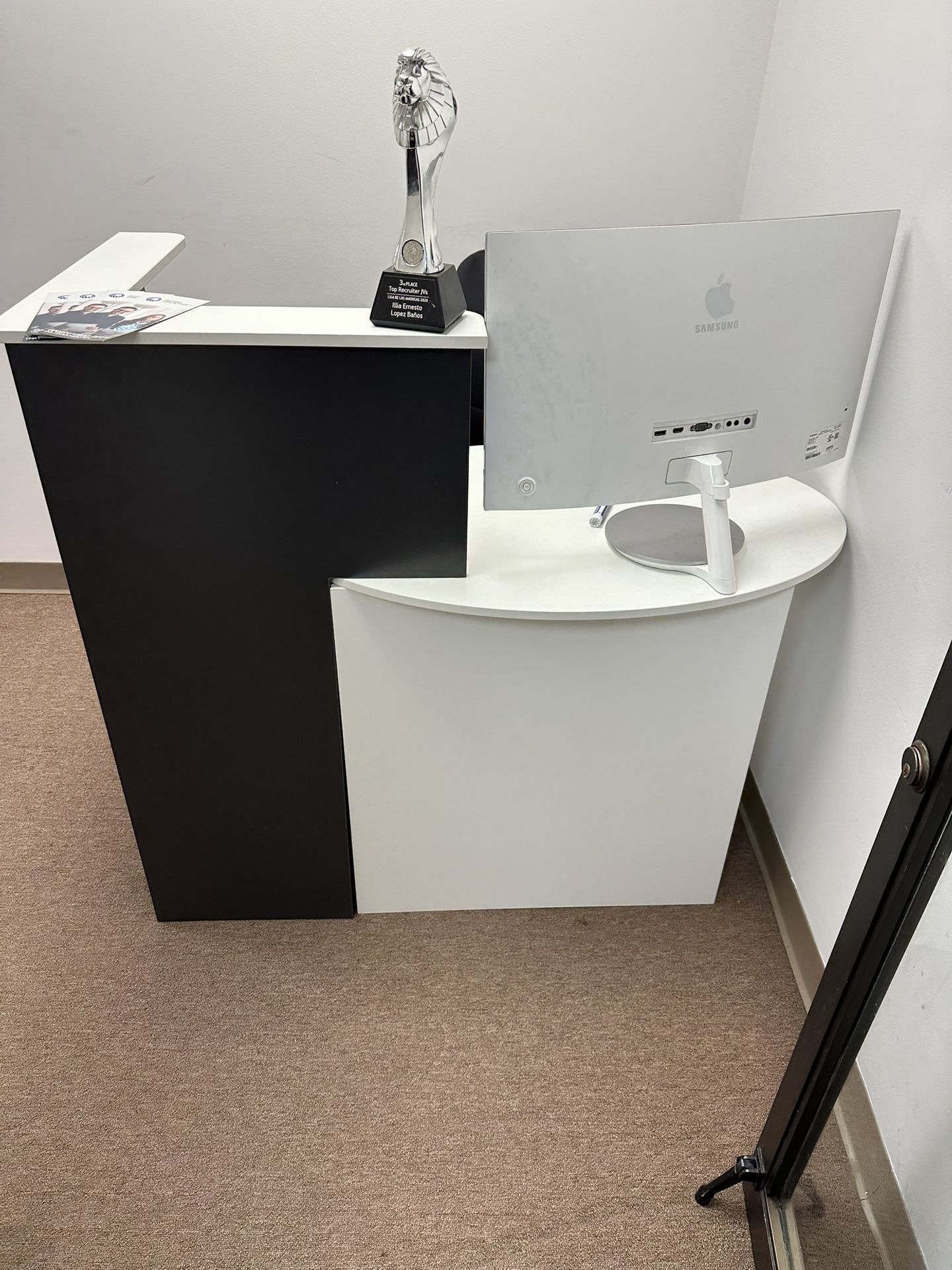 Escritorio Recepción Estación De Trabajo Compacto