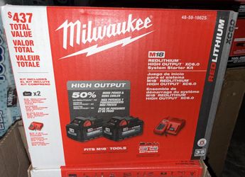 Milwaukee M18 18-Volt Lithium-Ion High Output Starter Kit with Two 6.0 Ah Battery and Charger