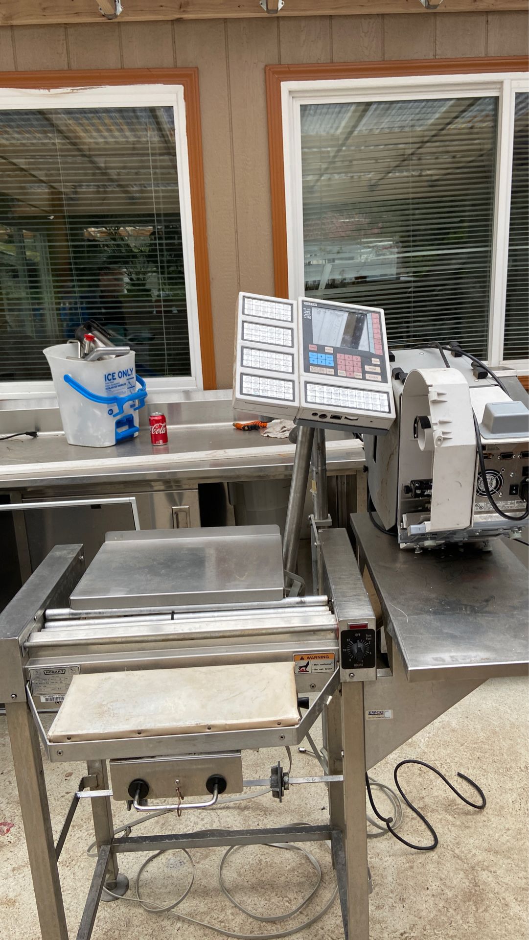 HOBART MEAT WRAPPING STATION MODEL HWS4 for Sale in Bellevue, WA OfferUp