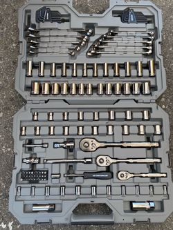 Craftsman 121 pc sae/metric new
