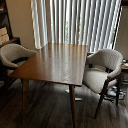 Walnut Dining Table With 2 Chairs 47x29.5”