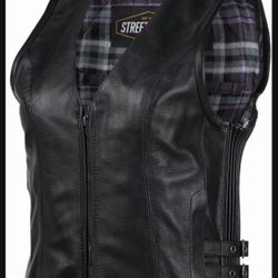 Street & Steel Women’s Black Leather Motorcycle Buckle Vest