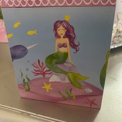 Girls jewelry box