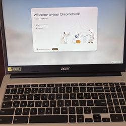 Acer Chromebook with Carry Case