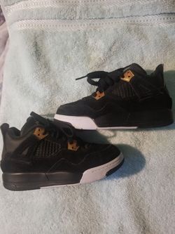 Jordan retro 4 kisd size 12