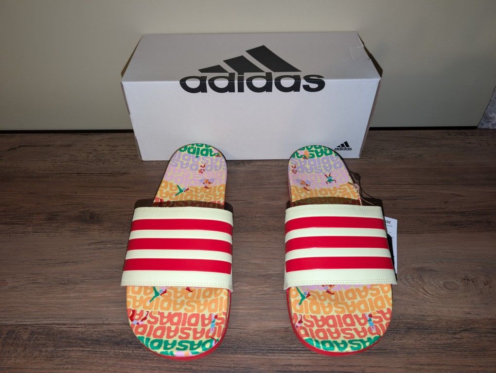 😍🍹 New Stylish ADIDAS Slides (Size 11) 🥰 🩴🏖️
