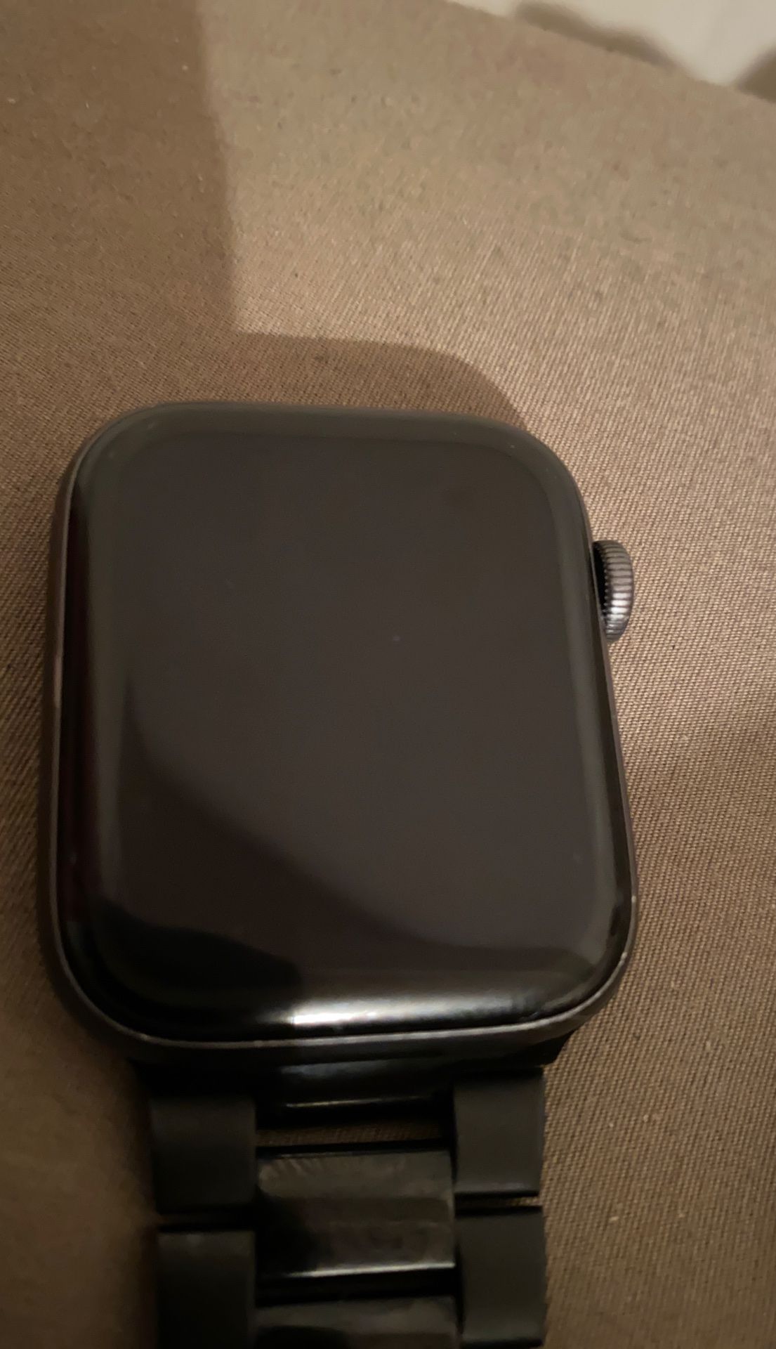 Apple Watch series 4 + 44m GPS + CeLL