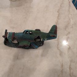 Crashed Plane Decoration For Fish Tank 