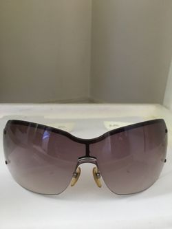 Authentic sunglasses Gucci