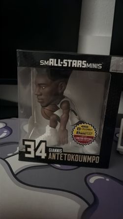 Giannis Antetokounmpo pop figure