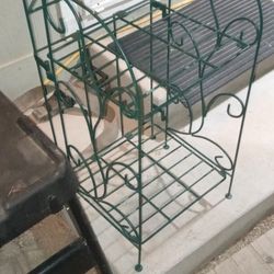 Folding Metal Shelf Display