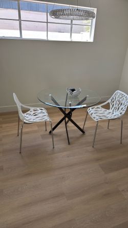 Modern Round Glass Dining Table + 2 Chairs