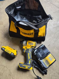 Drill dewalt