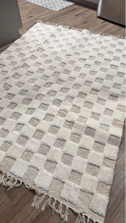 Area rug
