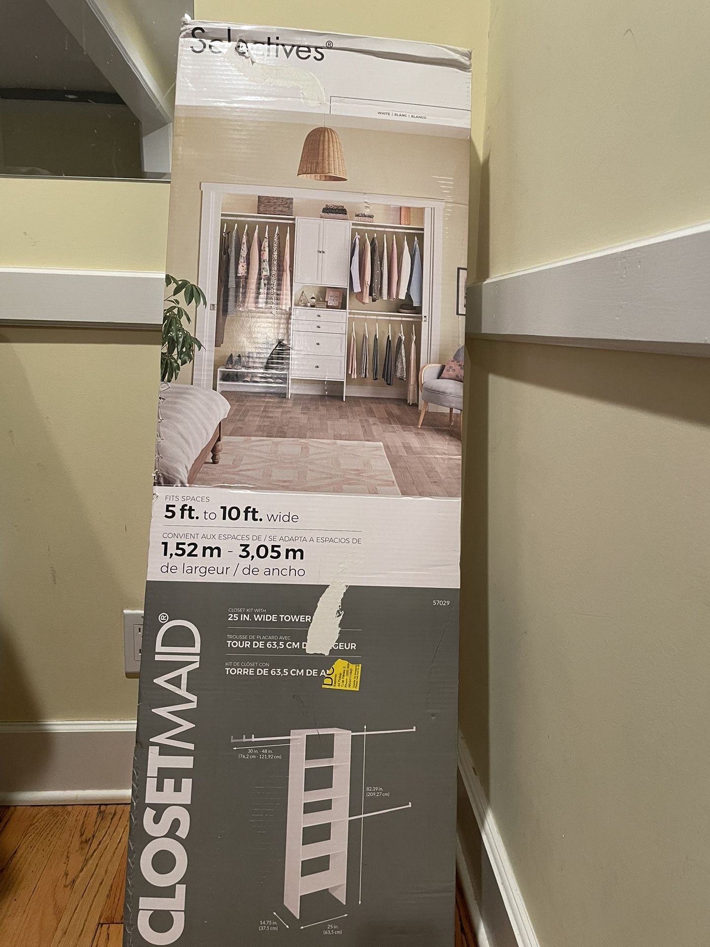 Closets/butcher Blocks/shelving