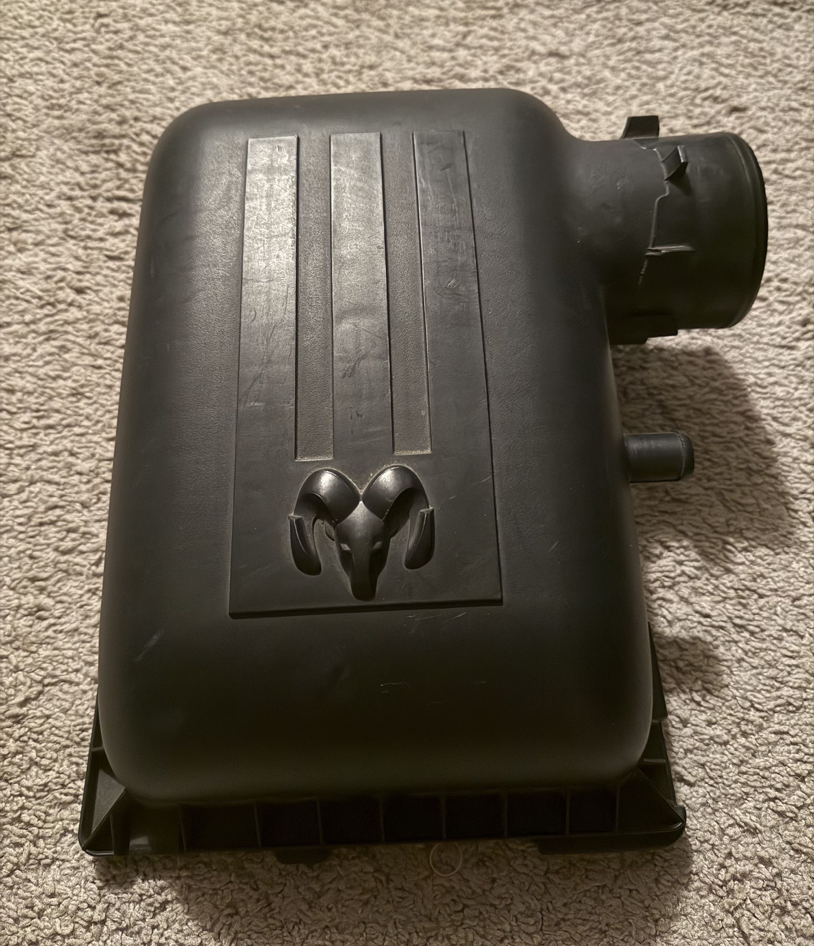 2009-2018 Dodge Ram 1(contact info removed) Air Cleaner Filter Box *LID COVER ONLY* 5.7L