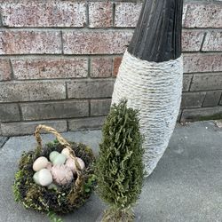 Decorations 