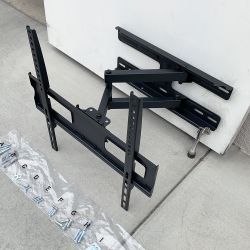 $25 (New) Full motion 32-55” tv wall mount swivel tilt vesa 400x400mm, max load 99 lbs 