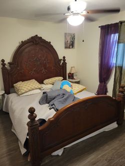 Bedframe and Mattress
