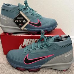 Brand New Nike Infinity Tour 2 Gore-Tex Golf Shoes Cleats Turquoise Men Sizes 9, 9.5, 10, 10.5, 11.5, 12, 13 ( It's Posted It's Available)