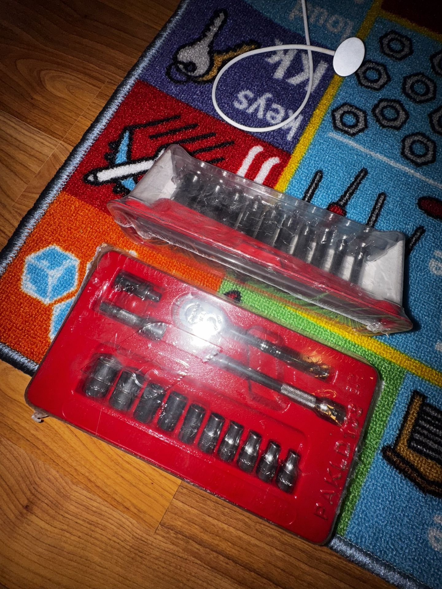Snap on Sockets