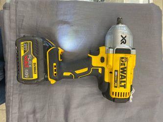 DeWalt DCF899 20V MAX XR 1/2” Cordless High Torque Impact Wrench w/ 6.0Ah Battery & Charger