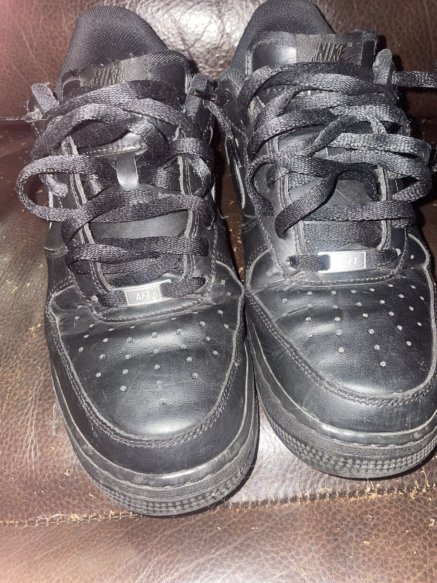 Black Air-Force Ones Clean&Solid