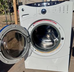 Electric Washer – Delivery Available.