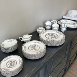 Wedgwood Antique China Set