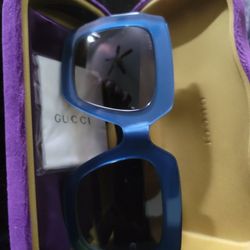Blue Gucci 