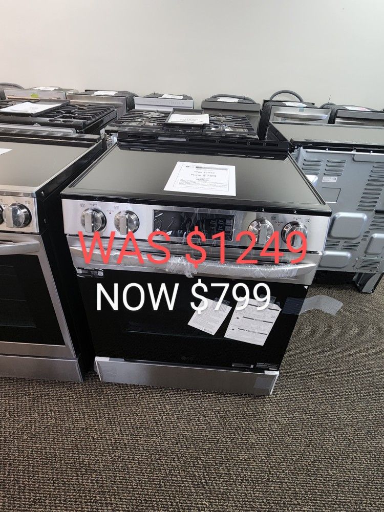 30 In. 6.3 Cu. Ft. Single Oven Slide In Elctric Range With 5 Elements 