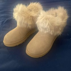 Ugg Boots Model 1140291 “fluff Mini Quilted