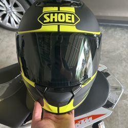 Shoei Qwest Motorcycle Helmet