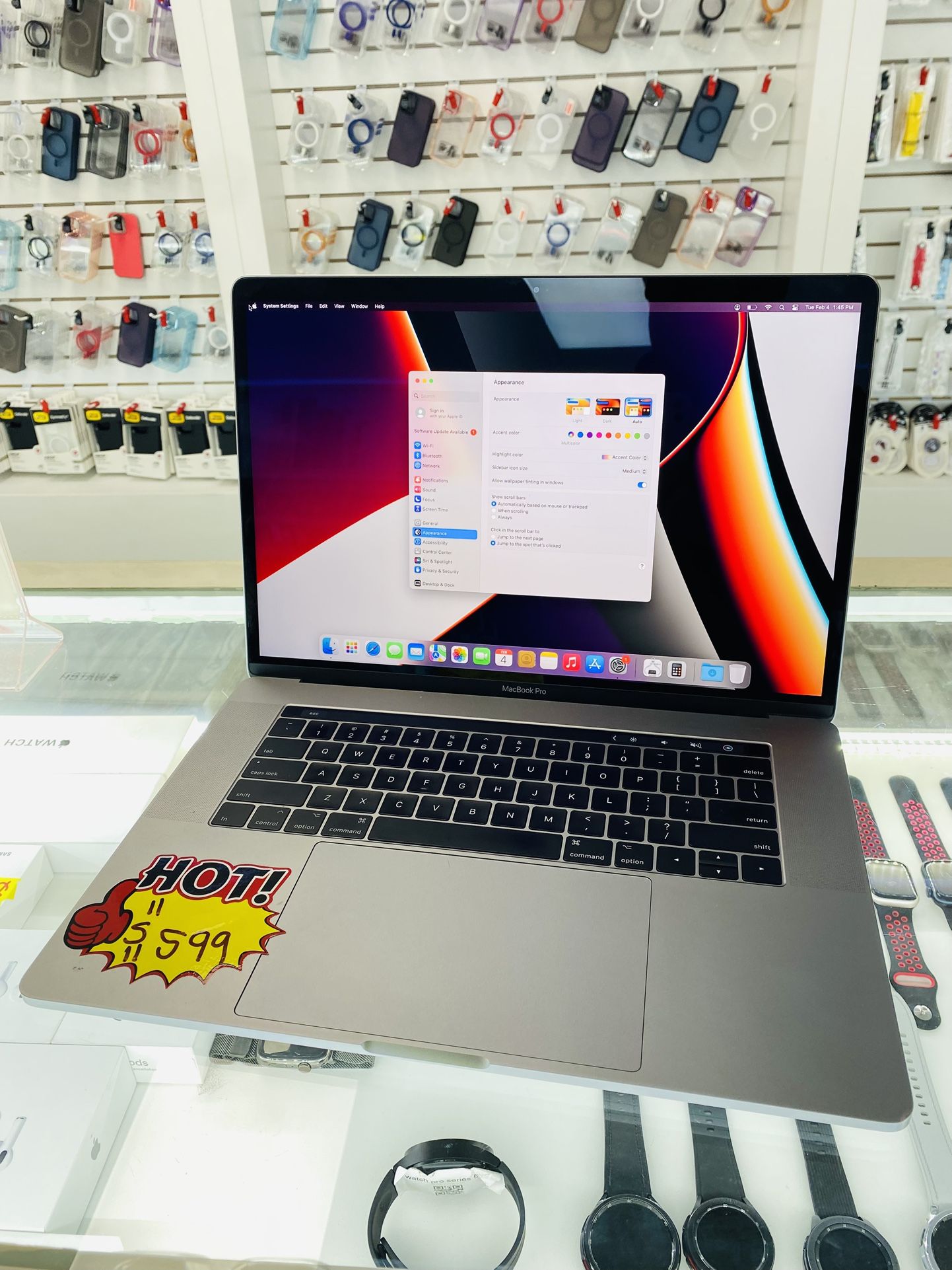MacBook Pro 15” 2017 Core i7 16gb Ram 512gb Storage $50 Down