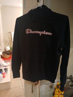Female Champion  Long Sleeve  Pull  Over..