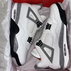 Air Jordan 4 White Cement Size 10.5