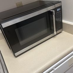 Microwave 1000 Watts