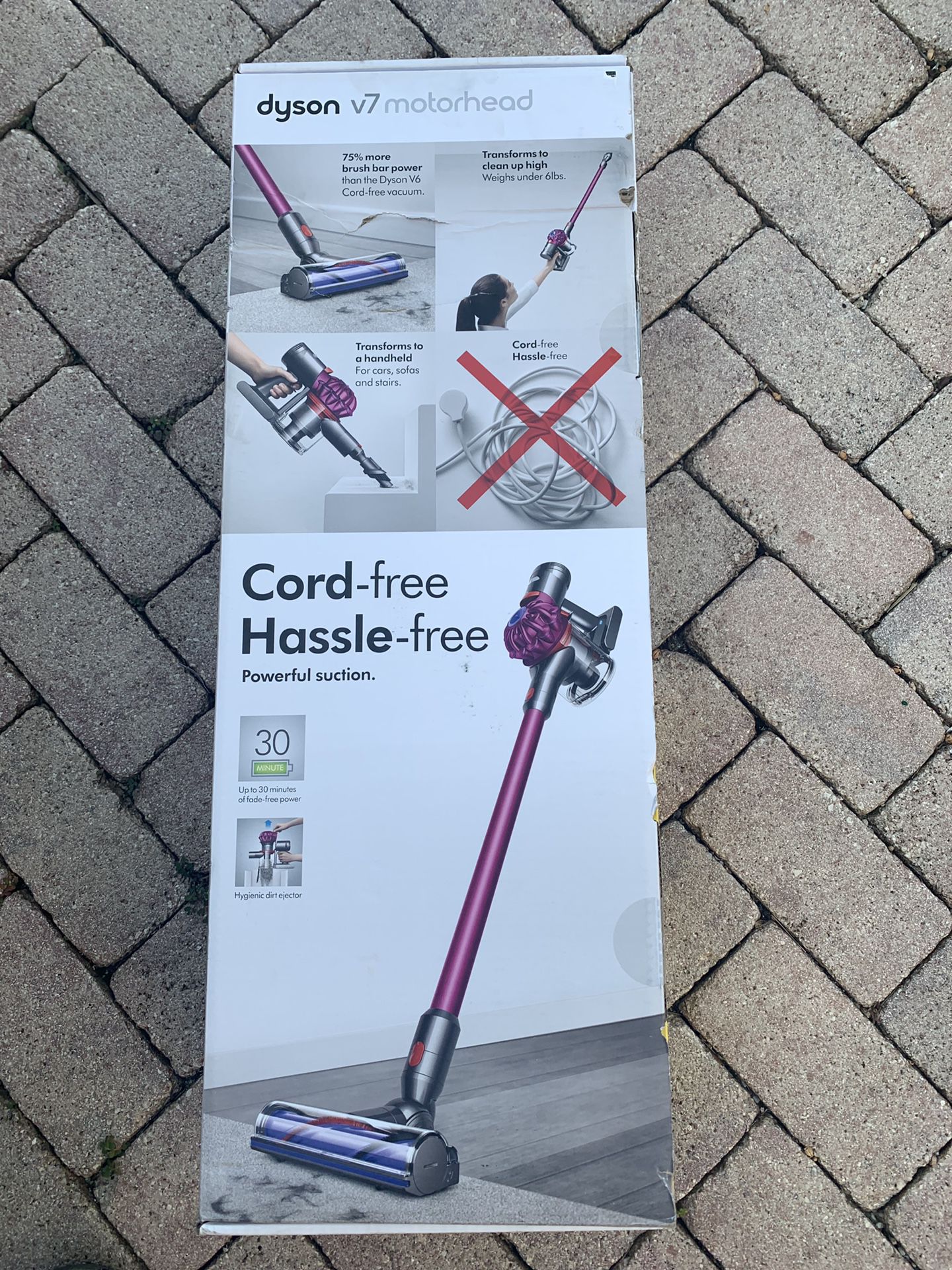 No Offers!!! New sealed Dyson v7 vacuum cordless