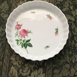Christeneholm  Rose Pattern, 9 1/2” , Tart/quiche Porcelain Baking Dish