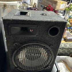 HITRON SPEAKERS - GOOD CONDITION-100$ For Both - Works Great 