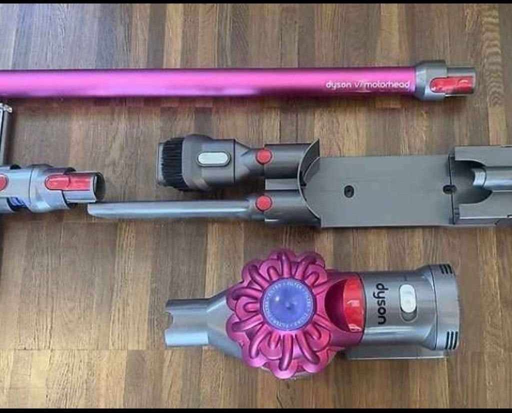 Dyson V7 Stickvac